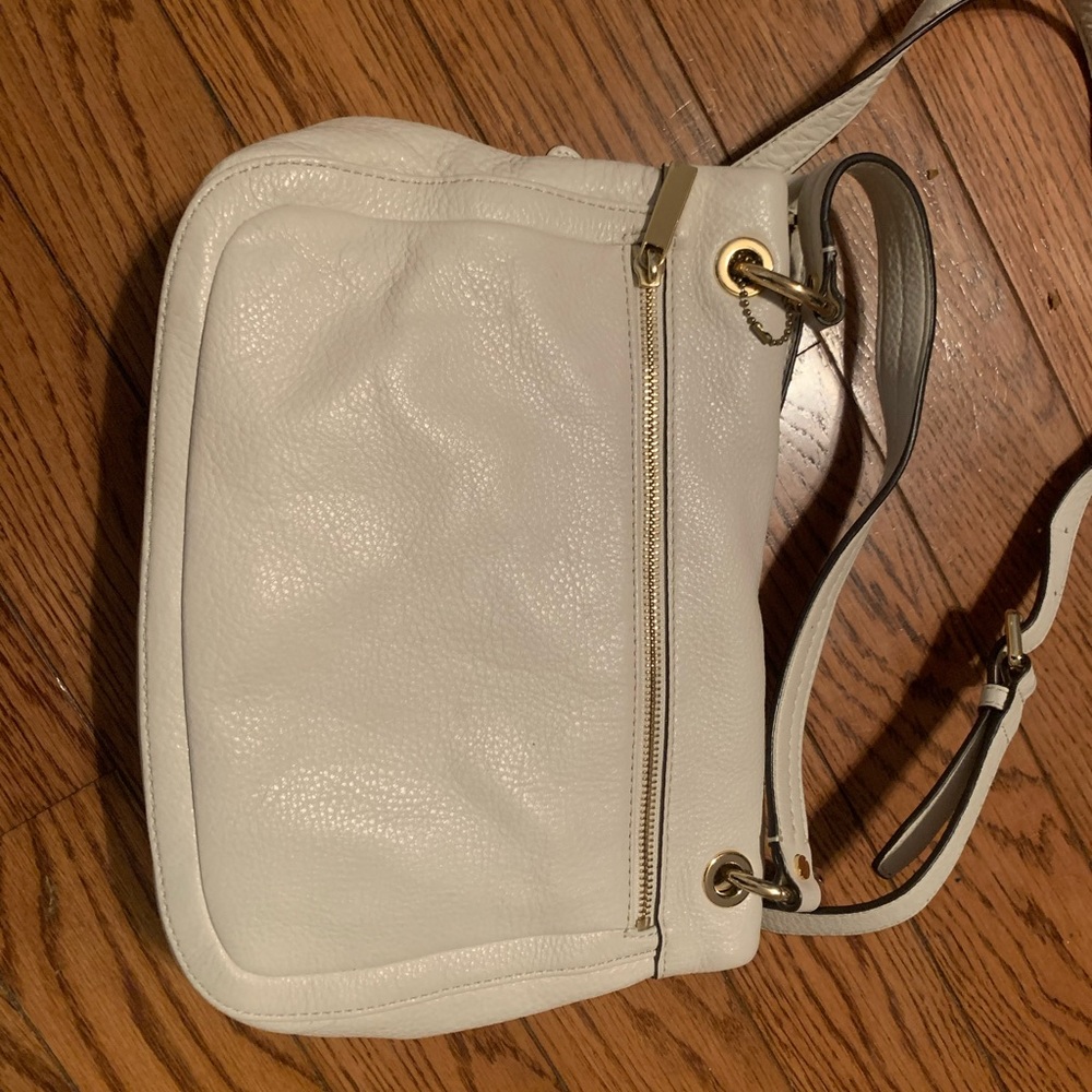 Michael Kors cream purse - Picture 3 of 4